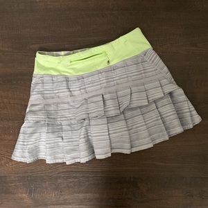 Lululemon athletic skirt size 2
